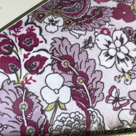 Vera Bradley Pink and Purple Floral Sheet Set - Picture 3 of 9